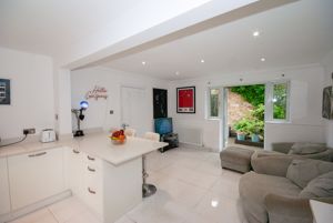 Lounge- click for photo gallery